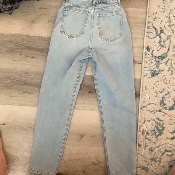 Jeans - Picture 2 of 2